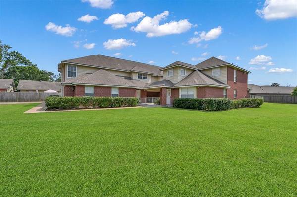 1141 Lovett Street, Tomball, TX 77375