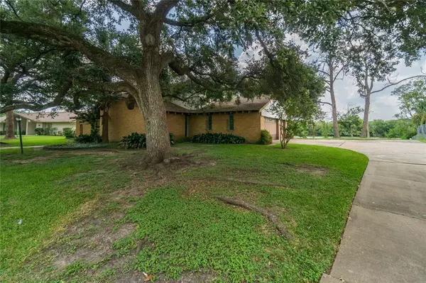 Nassau Bay, TX 77058,18210 Nassau Bay DR