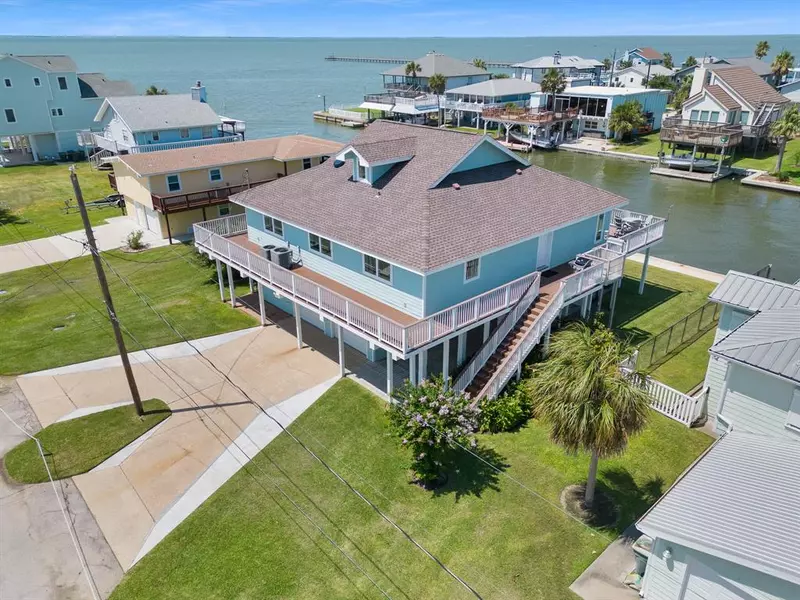 3715 Antascosa Key, Galveston, TX 77554