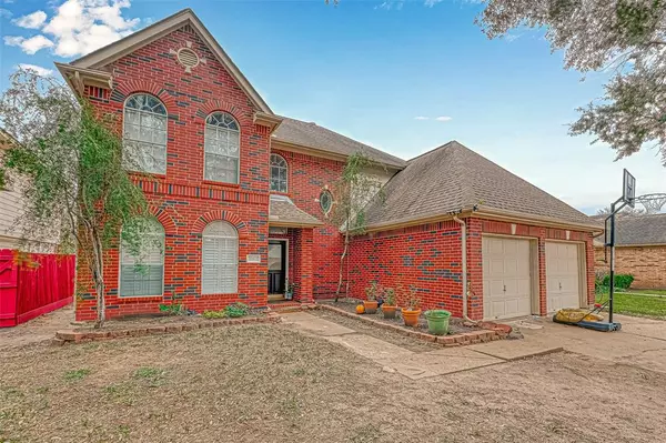 11811 Matagorda LN, Sugar Land, TX 77498