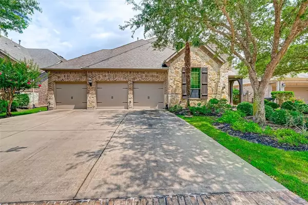 419 Somerset DR,  Sugar Land,  TX 77479