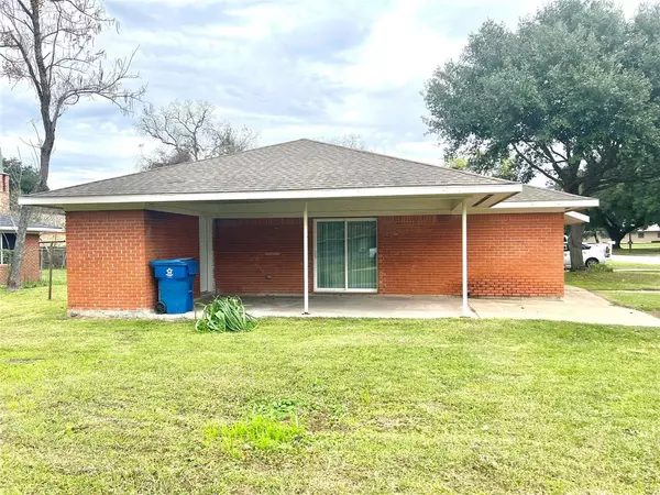 Hempstead, TX 77445,1045 6th ST