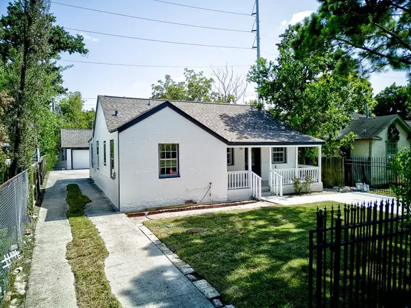 7232 Eppes ST, Houston, TX 77087