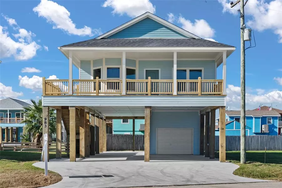 983 S Cove, Crystal Beach, TX 77650