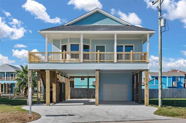 983 S Cove, Crystal Beach, TX 77650