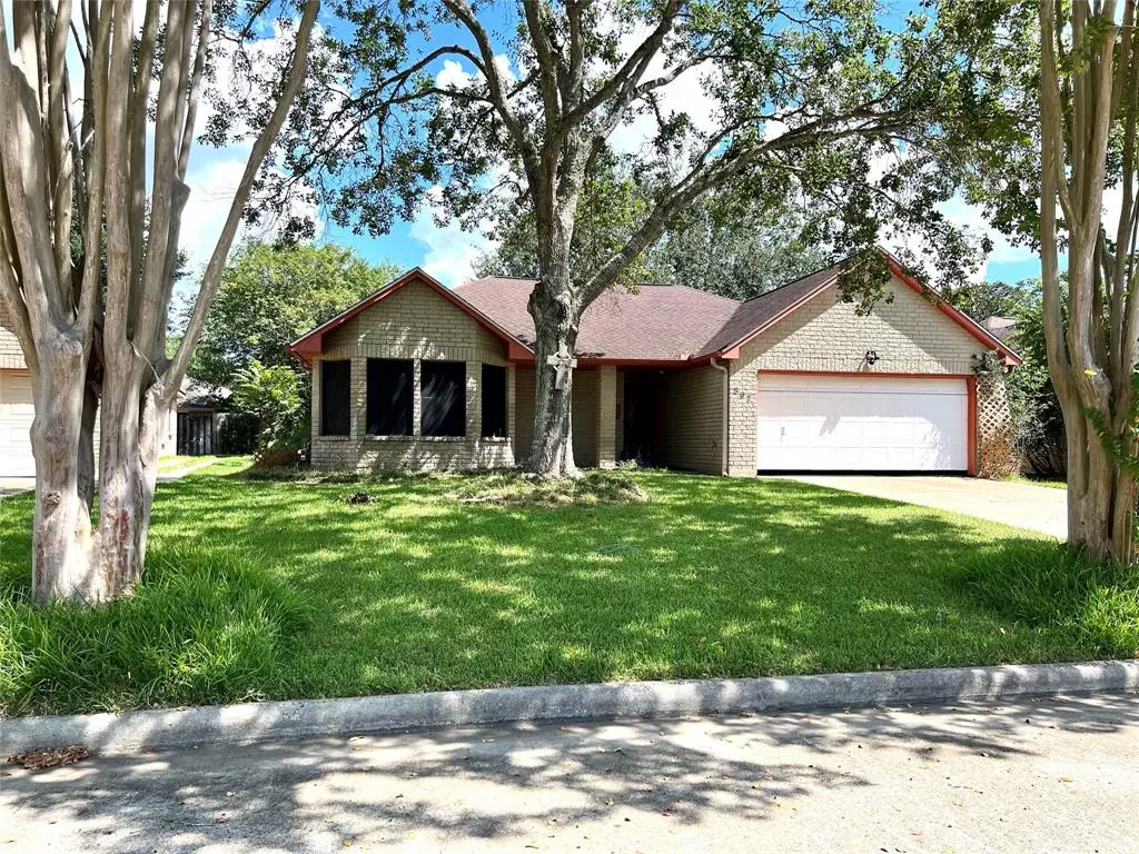 Pearland, TX 77584,807 Forest Oaks LN