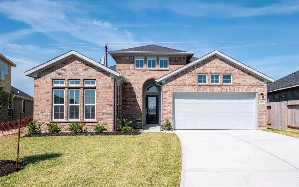 4907 Chimney Swift LN, Baytown, TX 77521