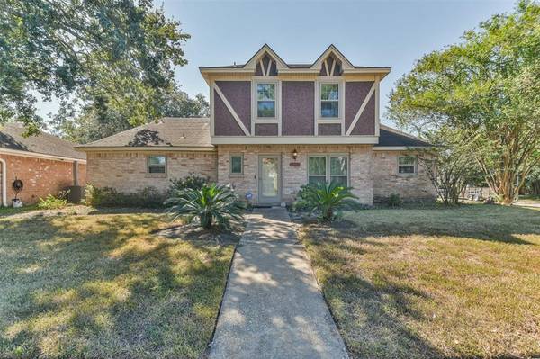 1602 N Hollow DR, Humble, TX 77396