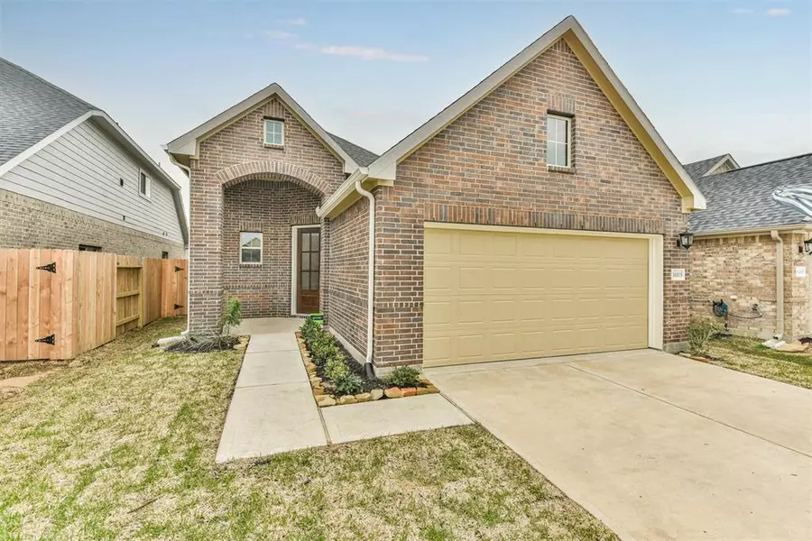 21647 Alberta Forest CIR, Magnolia, TX 77355