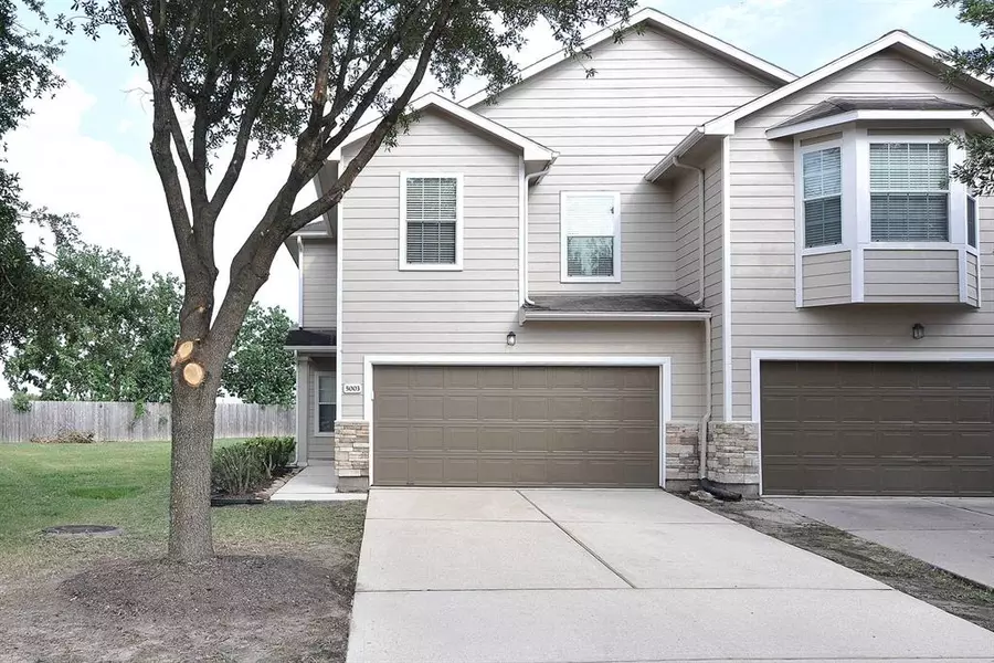 5003 Dartmoor Ridge TRL, Houston, TX 77066