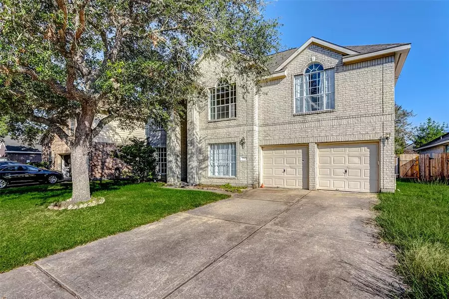 3707 Wellington DR, Pearland, TX 77584