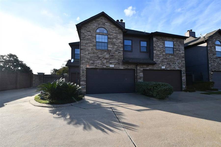 2358 Bermuda Shores DR, Missouri City, TX 77459