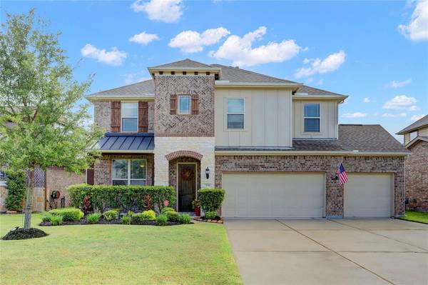 334 Woodway DR, League City, TX 77573