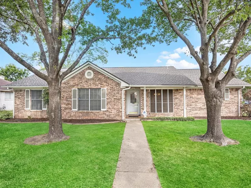 4014 W Court ST, Deer Park, TX 77536