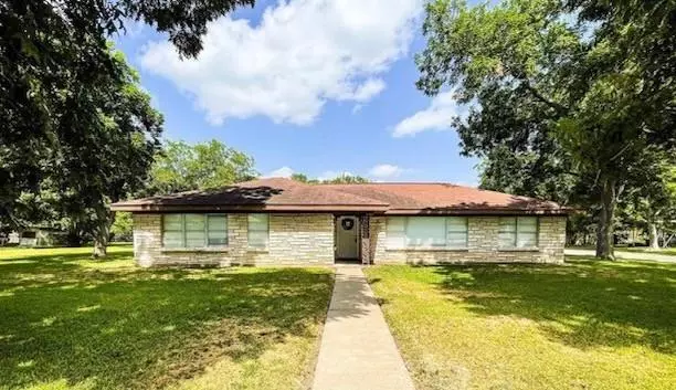 409 Koehl ST, Wharton, TX 77488