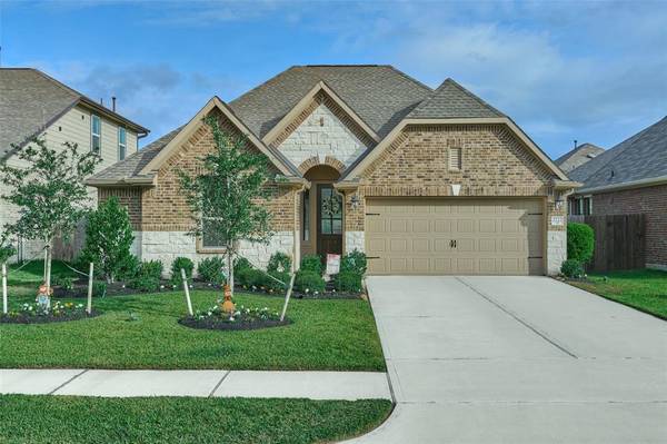 2727 Hidden Hollow LN, Conroe, TX 77385