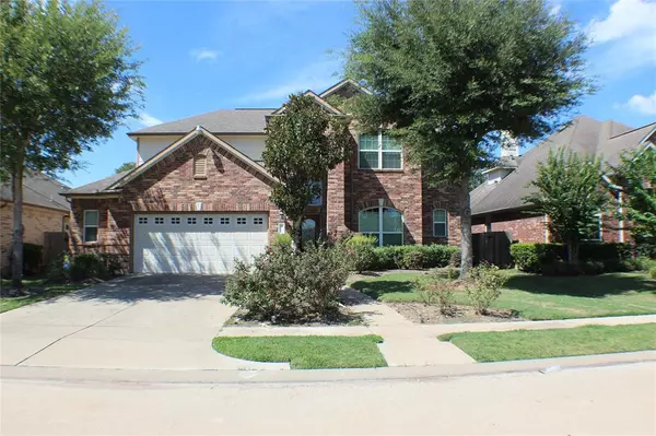 310 Trillium Dr DR, Sugar Land, TX 77479