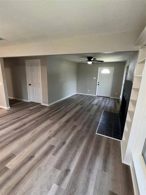 Pasadena, TX 77586,4807 Oak ST