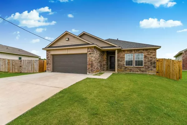 777 Road 5105, Cleveland, TX 77327