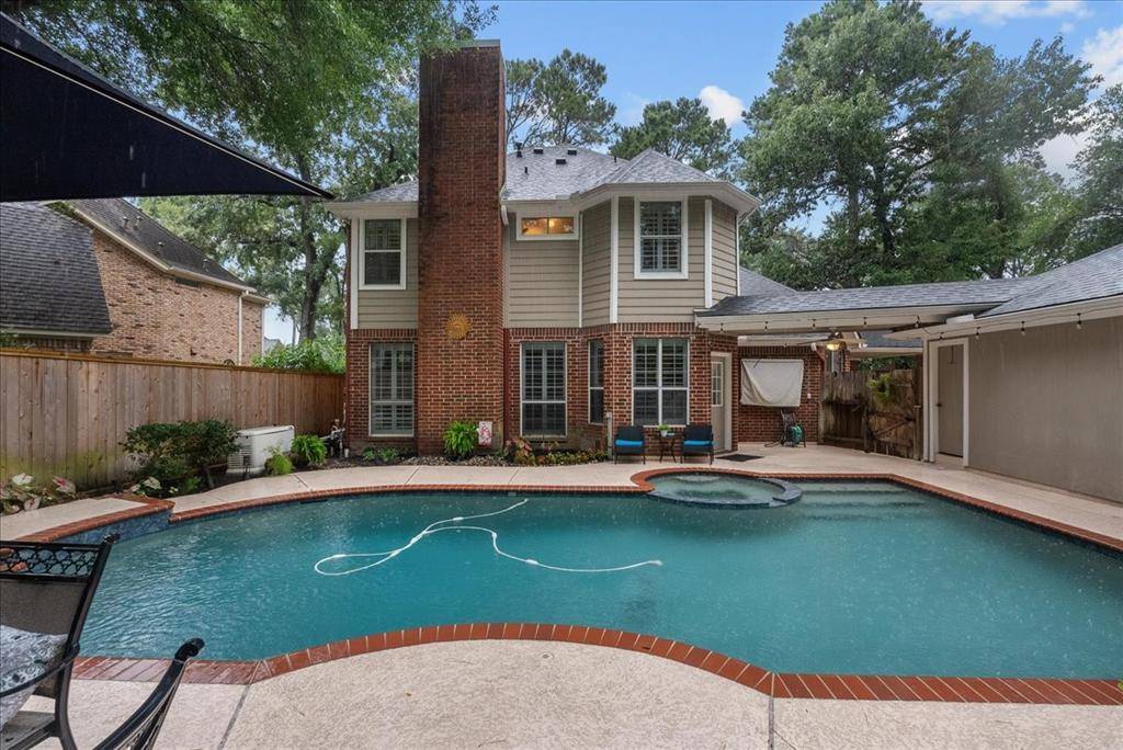 16610 Avenfield RD, Tomball, TX 77377