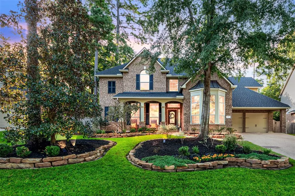 The Woodlands, TX 77382,7 Caulfield CT