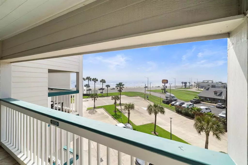 Galveston, TX 77551,6102 Seawall BLVD #358