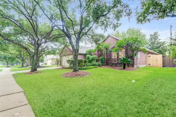 League City, TX 77573,3121 Palm Island CIR