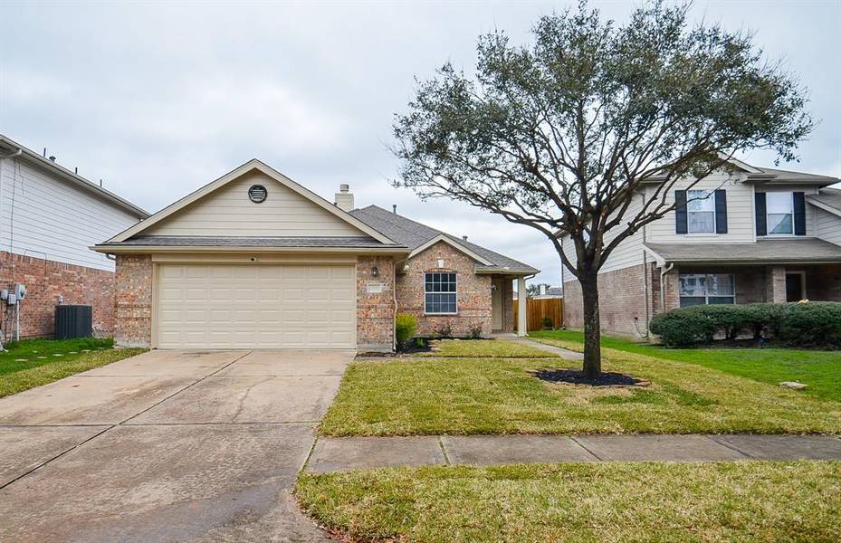 6630 Barker Bend LN, Katy, TX 77449