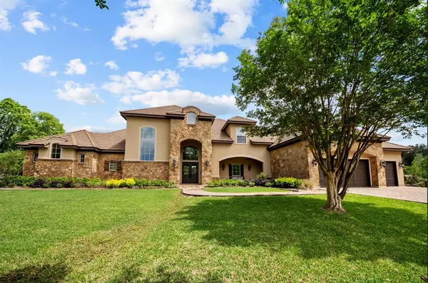 15702 Wildwood TRCE, Magnolia, TX 77354