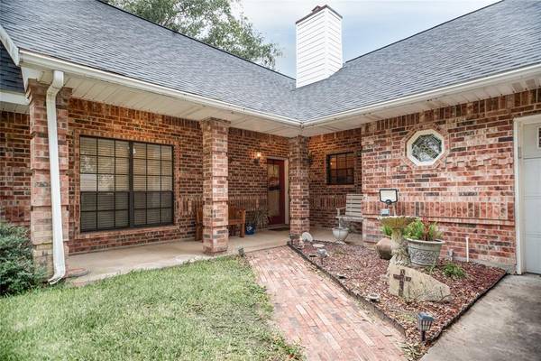 Victoria, TX 77905,149 Twin Lakes CIR