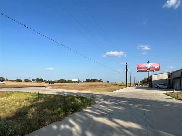 24442 State Highway 6 S, Navasota, TX 77868