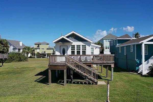 4115 Surf DR, Galveston, TX 77554