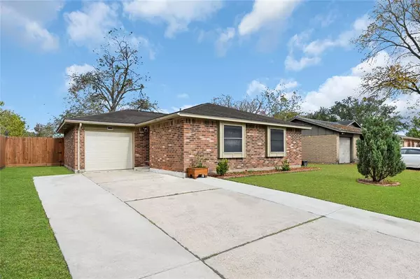 Pasadena, TX 77504,1223 Kathy ST