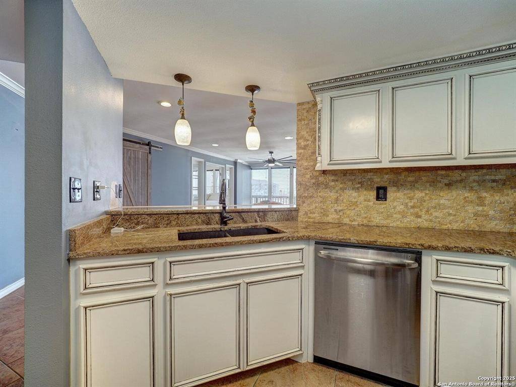 Corpus Christi, TX 78418,15002 Windward DR #207