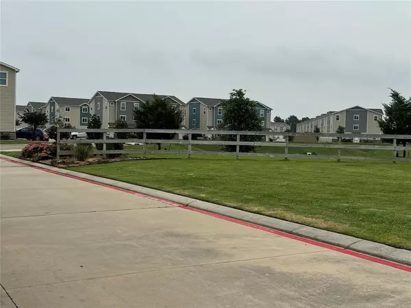 Cypress, TX 77388,21155 Gosling Rd 19B