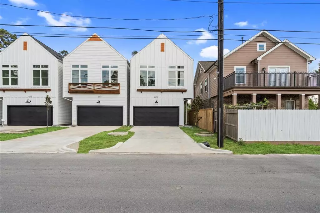 Houston, TX 77051,6046 Cebra ST