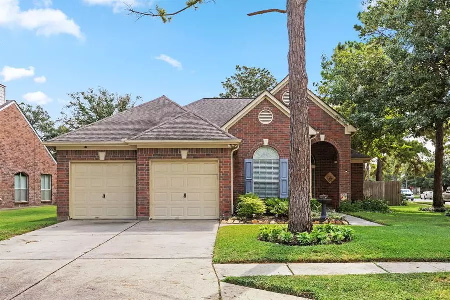 14706 Huntmont DR, Cypress, TX 77429