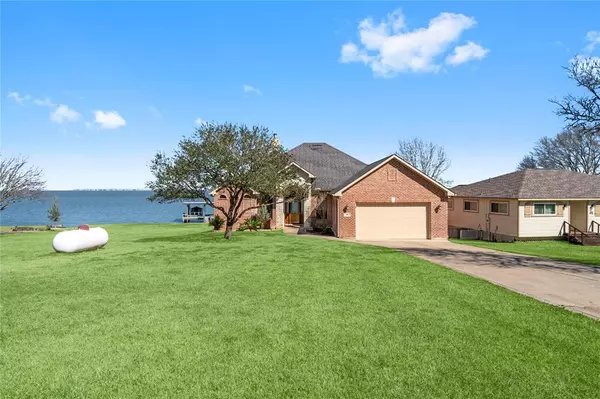 81 Paradise Trail, Coldspring, TX 77331