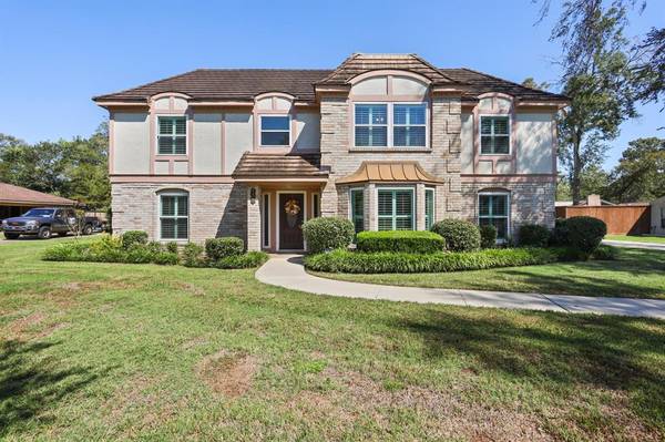 2309 N Butler DR, Friendswood, TX 77546