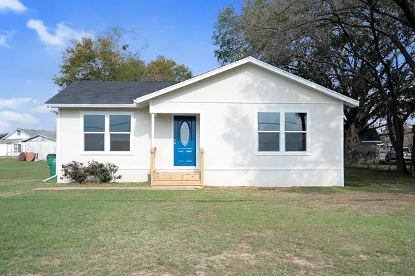 656 E Reunion, Fairfield, TX 75840