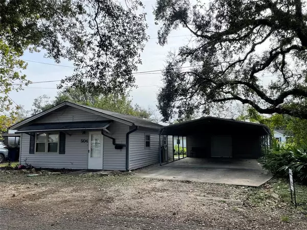 Sweeny, TX 77480,502-504 E 1st Str