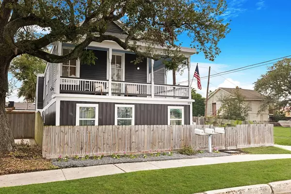 Galveston, TX 77550,910 9th ST