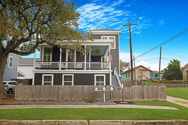 Galveston, TX 77550,910 9th ST