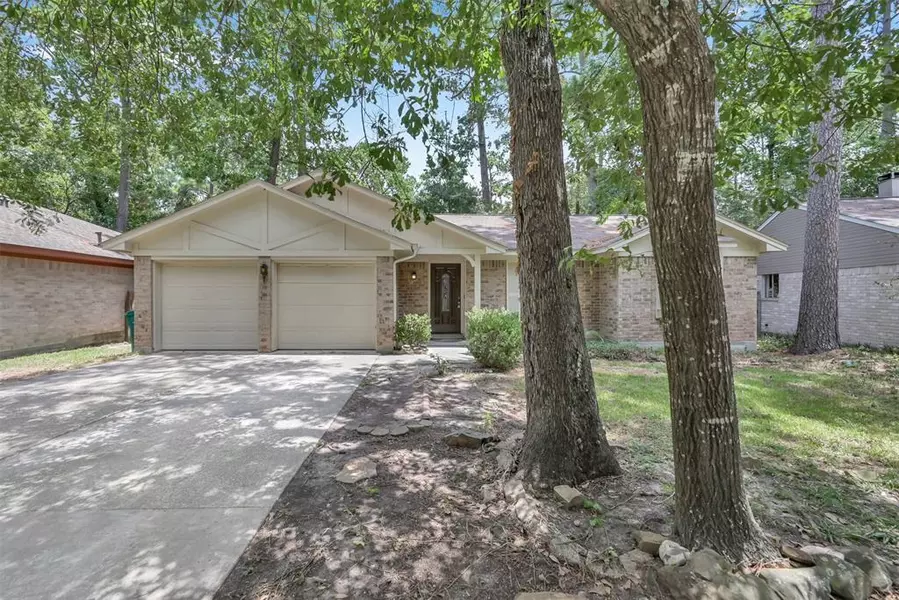 14 Early Dawn CT, Spring, TX 77381