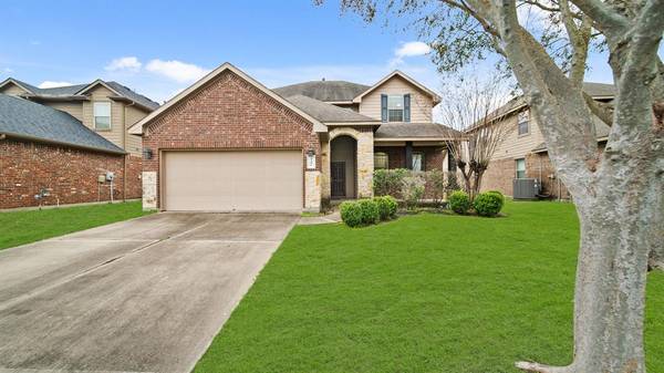 9206 Cavalier LN, Rosenberg, TX 77469