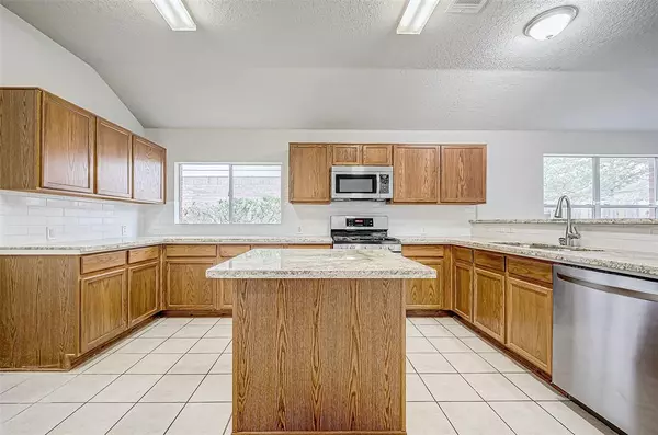 Katy, TX 77450,21106 Somerset Park LN