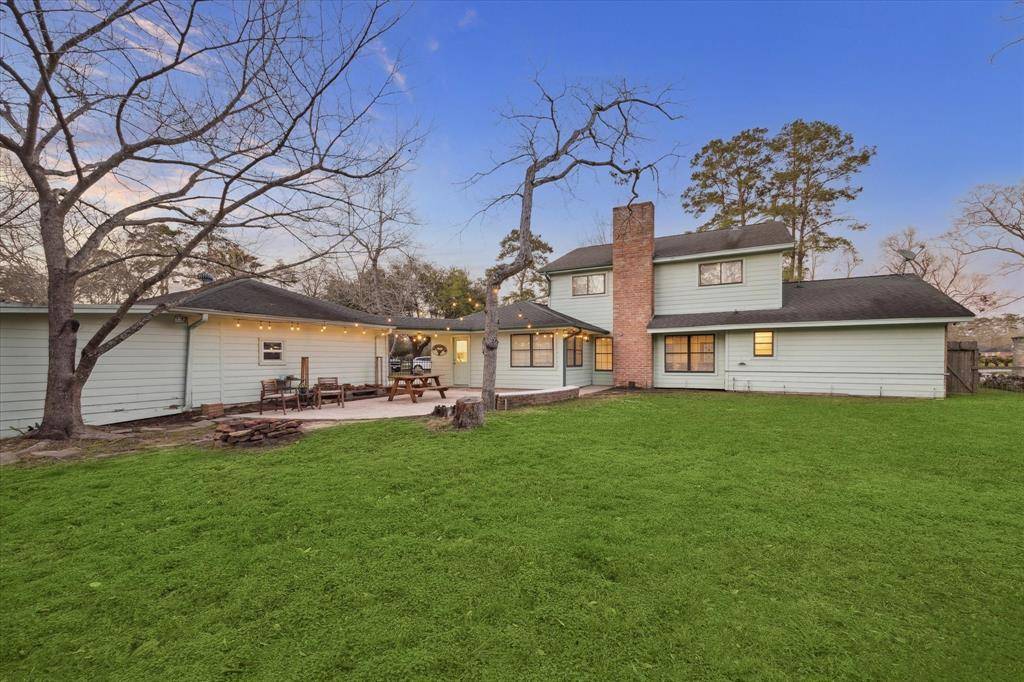 546 River Plantation DR, Conroe, TX 77302