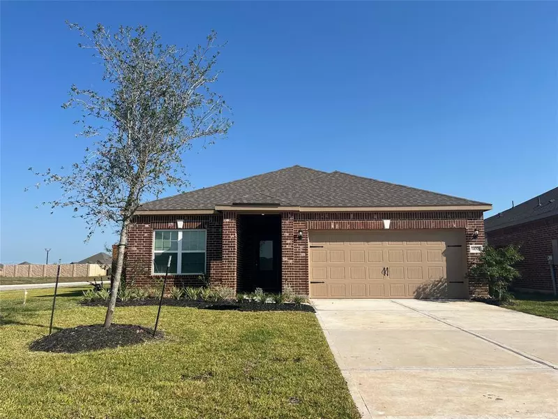 14001 Freeboard DR, Texas City, TX 77510