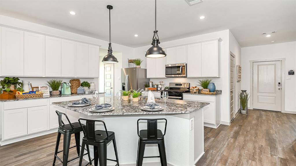 Alvin, TX 77511,1003 River Coral DR
