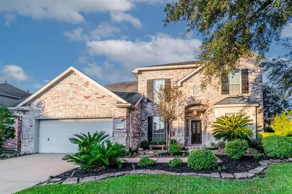 12401 Evening Bay DR, Pearland, TX 77584